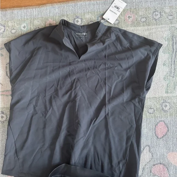 Mandala Scrubs NWT - Picture 4 of 7